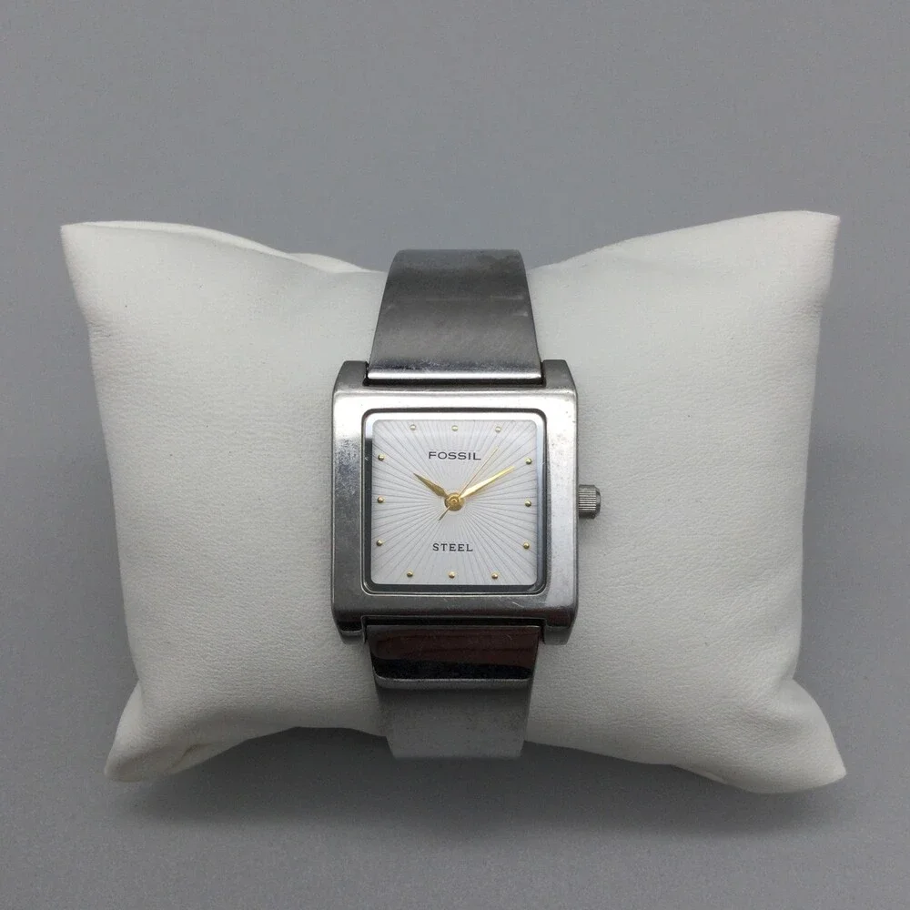 Fossil Womens Watch 25mm Square Silver Tone Steel FS-2563 New Battery 6.5